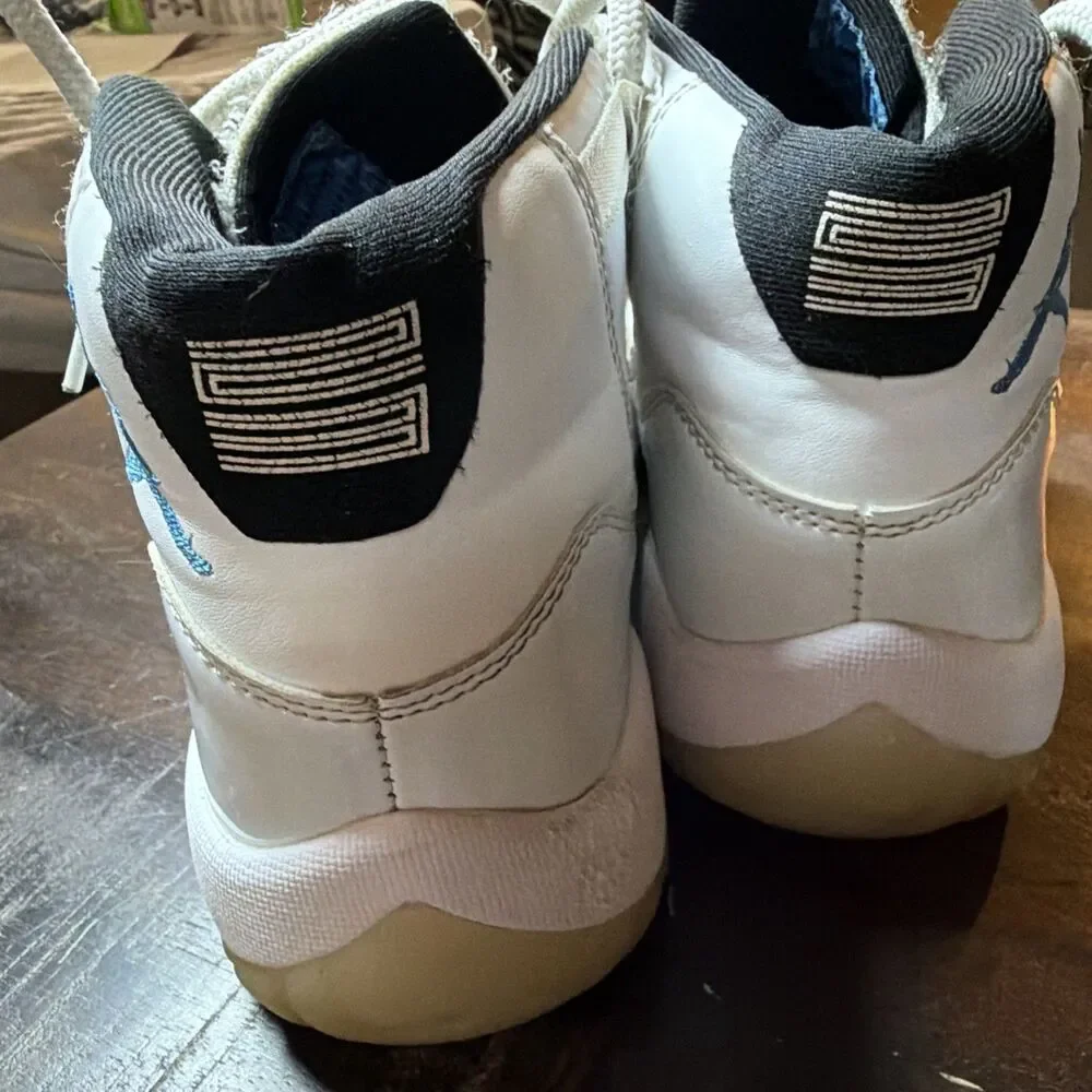Jordan product pair